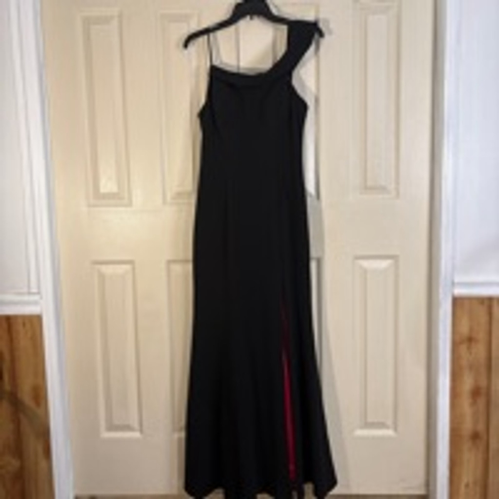Women's Betsy & Adam Black & Pink Gown Size 4 (267)